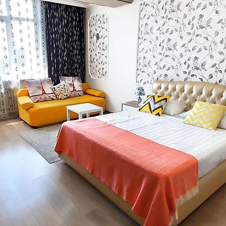 Apartment With Panoramic View In The Center Bishkek Exterior foto