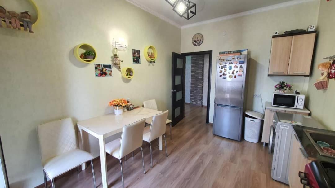 Apartment With Panoramic View In The Center Bishkek Exterior foto
